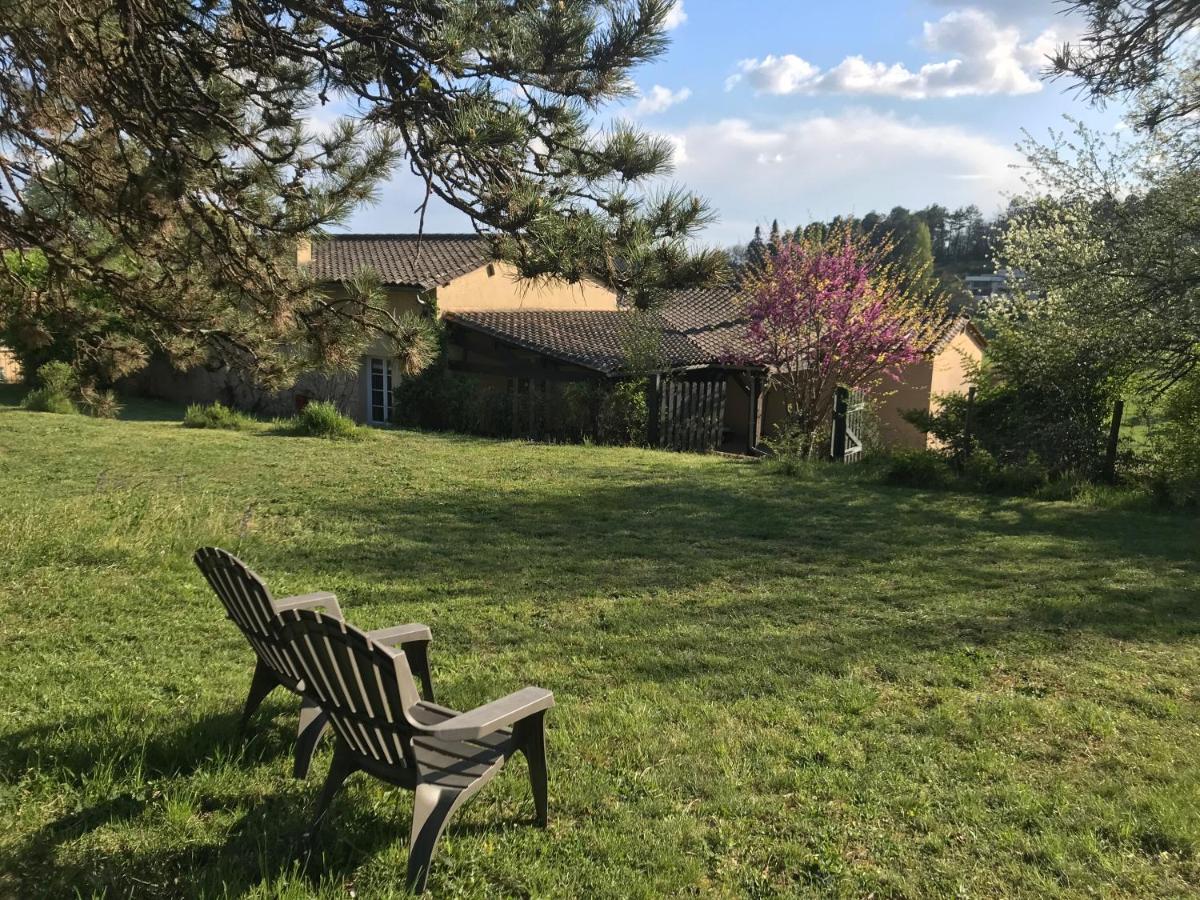 Domaine La Borniotte Apartamento Saint-Alvère Exterior foto