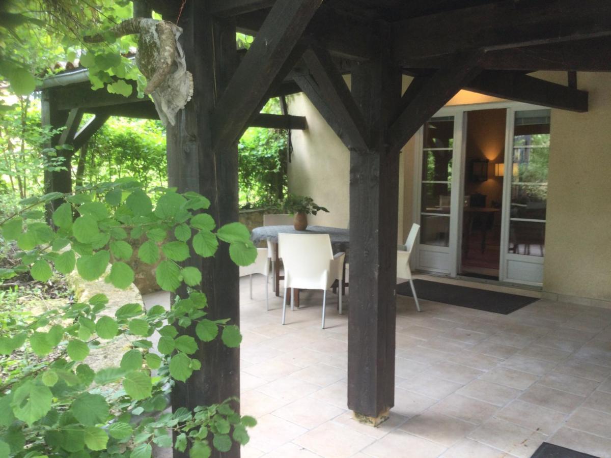 Domaine La Borniotte Apartamento Saint-Alvère Exterior foto